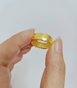周生生多福字足金黄金戒指时尚开口金戒指男士婚戒纪念送礼非周大