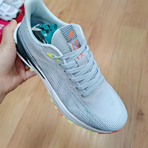 步步康夏款透网,高品质运动休闲鞋,橡塑防滑大底,40-44码