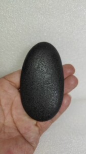 粉丝福利#放漏 橘皮纹乌金墨玉 渭河黑乌金原石手把件