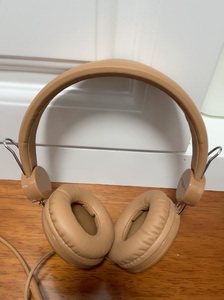 90tb682306110淘宝miniso头戴式蓝牙耳机0人付款40.