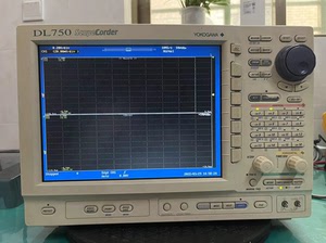 日本横河dl750示波器记录仪 带2个模块 通电开机成色见图