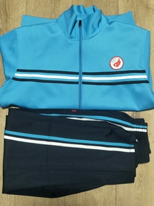 乌鲁木齐校服火炬学校夏秋冬三季全套校服.尺码170-175