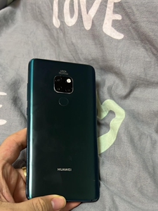 【华为mate20 6加128 】麒麟980cpu  双卡