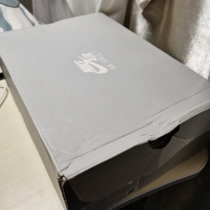 nikeaf1 白色 38码 鞋盒 保证正品不正包退