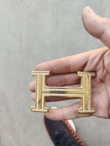 爱马仕镶钻腰带扣