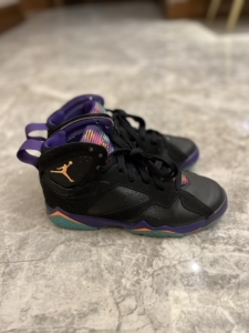 air jordan乔丹运动女鞋36 码 黑紫aj7 lol