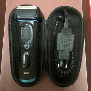 braun/博朗德国进口电动剃须刀5系5769男士刮胡须刀往