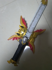 假面骑士kiva魔皇剑