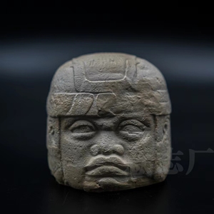 奥尔梅克巨石头像