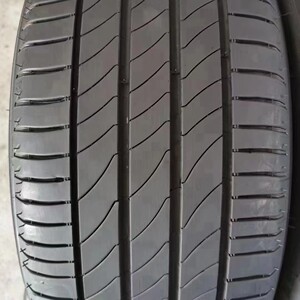 245/45r18米其林3st防爆轮胎 适配:奔驰e300l