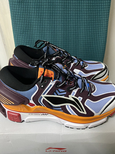 中国李宁 2020春夏时装周 夸父 跑鞋 河水蓝/暗酒红,全