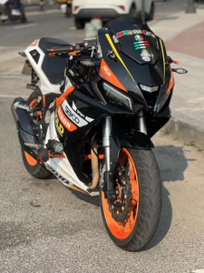 台荣400跑车双缸