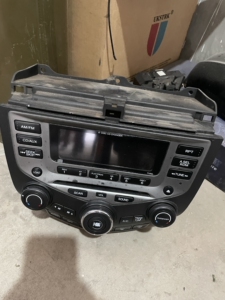 七代雅阁原装cd机