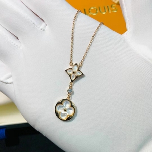 lv路易威登白贝母双花四叶草单钻项链18k金