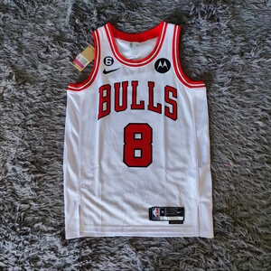 扎克拉文公牛白色球衣红色 公牛德罗赞红色黑色球衣 热压球迷版