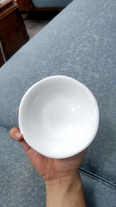 潮州陶瓷一级镁质白4.5寸水浮莲翅碗，现库存三万个便宜处理！