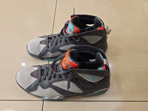 乔丹～斯塔德迈尔(小斯)纯中锋⑤号位篮球鞋,脚踝保护极佳.