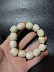 鸡骨白手串