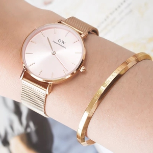 dw手镯情侣手表