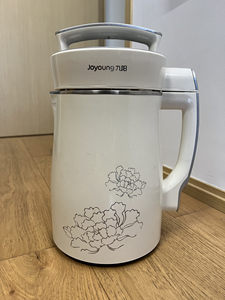 九阳豆浆机d79破壁机,免过滤,用了10次不到,一直闲置.自