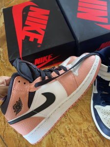 000人付款淘宝aj11樱花粉ruecyzheng阿里巴巴为您推荐樱花粉aj11