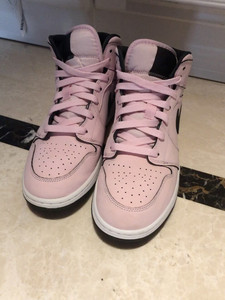现货air jordan 1 mid aj1情人节限定女神粉