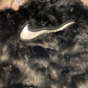 tb7991863淘宝nike耐克女子仿貂毛外套0人付款299.