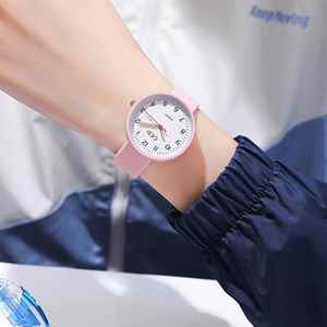 手表夏季果冻硅胶表时尚简约学生款夜光表女士石英防水手表