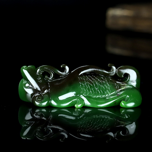 省级玉雕大师乔鑫作品和田玉碧玉立体圆雕生肖狗挂件22克守护吊坠