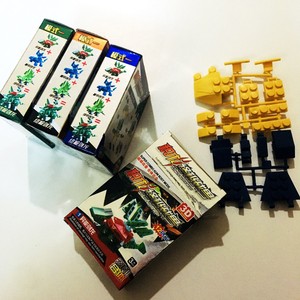 lzb拼插小颗粒积木益智玩具终极战兽模型可装三种形态变形2人付款9