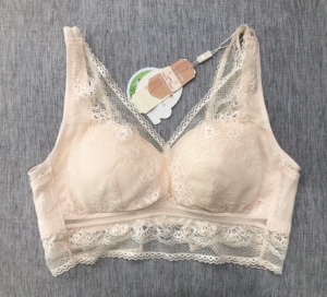 韩馨l码薄款养护内衣,薄杯0.3厘米,微聚拢,内杯含蚕丝,内