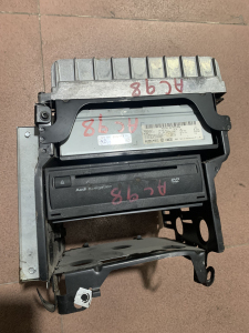 奥迪a6,音响主机,dvd,功放,进口拆车回来的