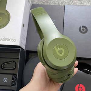 beats solo3 橄榄绿 头戴式蓝牙耳机
