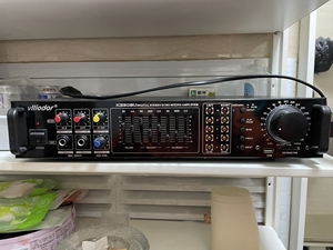 威多尔功放机vlliodor