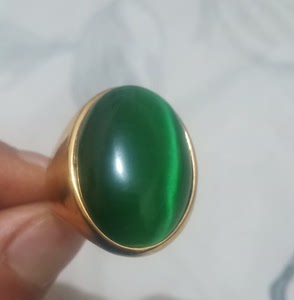 精品老凤祥18k祖母绿宝石戒指!实物拍,按图给!