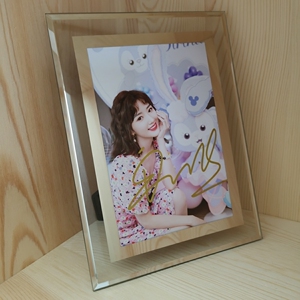 毛晓彤签名照毛晓彤周边亲签同款送朋友礼物