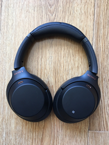 索尼 wh1000xm3 头戴蓝牙耳机