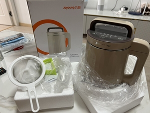 全新 九阳豆浆机dj13r-d816 全新未使用