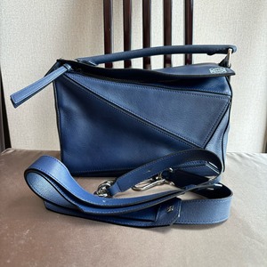 loewe罗意威 深蓝色 几何包 puzzle小号 手提单肩