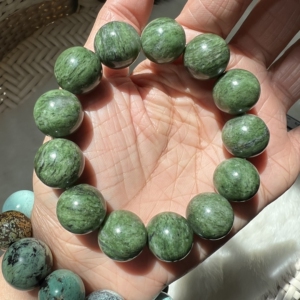 南非满盆绿幽灵手串