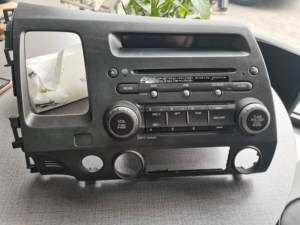 思域6碟cd,本田八代思域拆下的六碟cd,功正常无拆无修,面