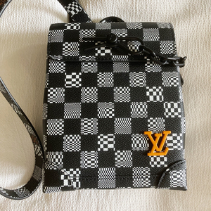 lv绝版steamer nano黑白格小包 offwhite