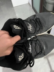 nike/耐克欧文五黑魔法,码数42,码数买小了,闲置了,下_阿里巴巴找货