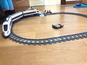 lego乐高高铁站60051 ,有说明书无盒,零件齐全