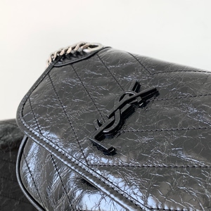 ysl杨树林 niki斜挎包 尺寸:中号:长24*高19;尺