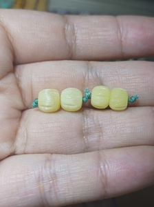 俄料蜜蜡老型百香籽腰珠对珠配珠,直径7mm×对孔6,价格38