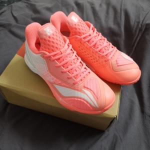 李宁羽毛球鞋黄雅琼