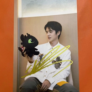 刘昊然亲笔签名照 无仿无印刷 保真 自藏