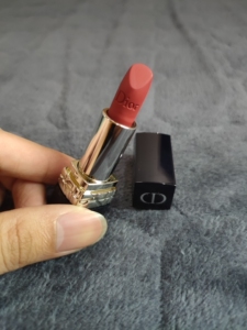 迪奥黑管772豆沙色口红小样