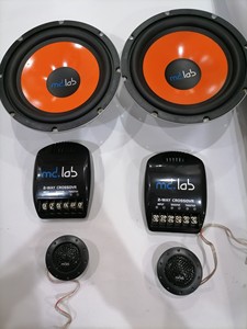 00陈顺欢0288淘宝成都根据地汽车音响德国曼迪b17.